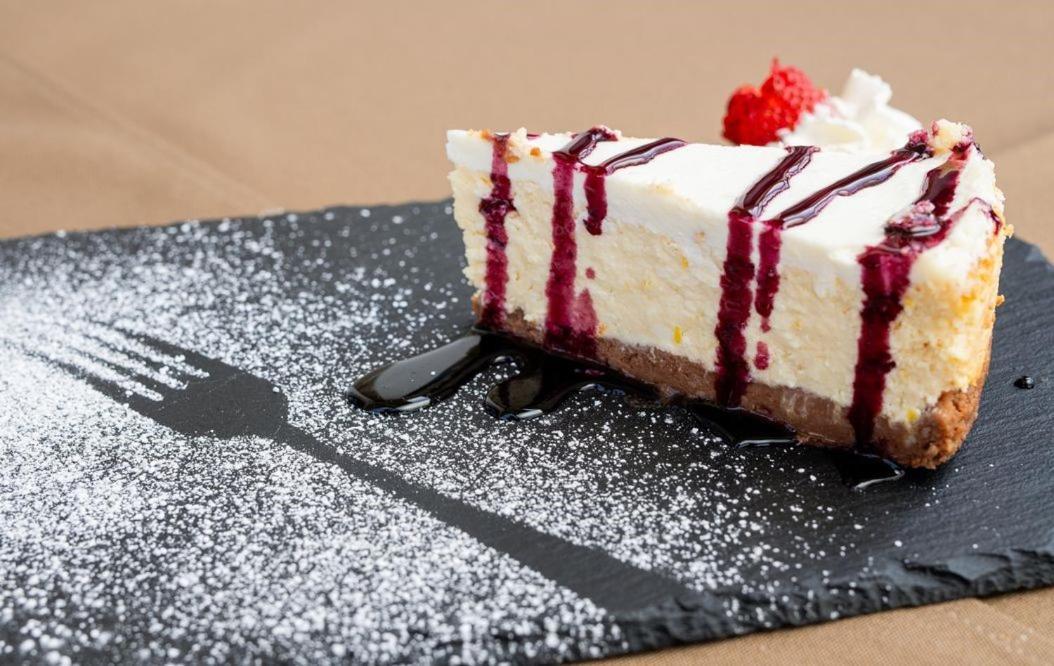 Restaurant & Rooms Nino بورات المظهر الخارجي الصورة